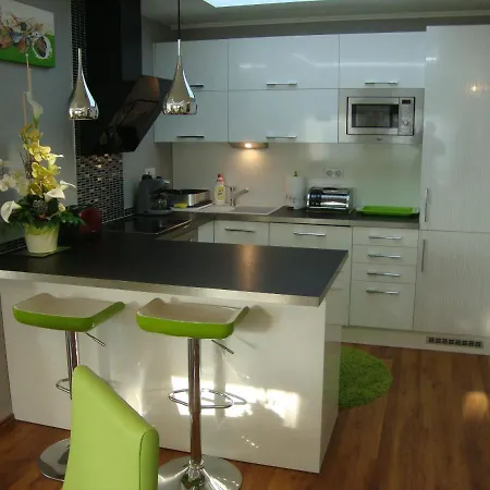 Viola Harmony شيوفوك