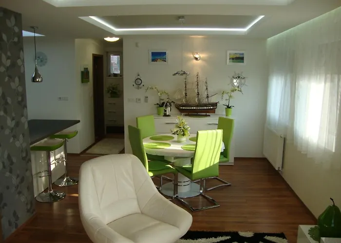 Viola Harmony 公寓 希欧福克